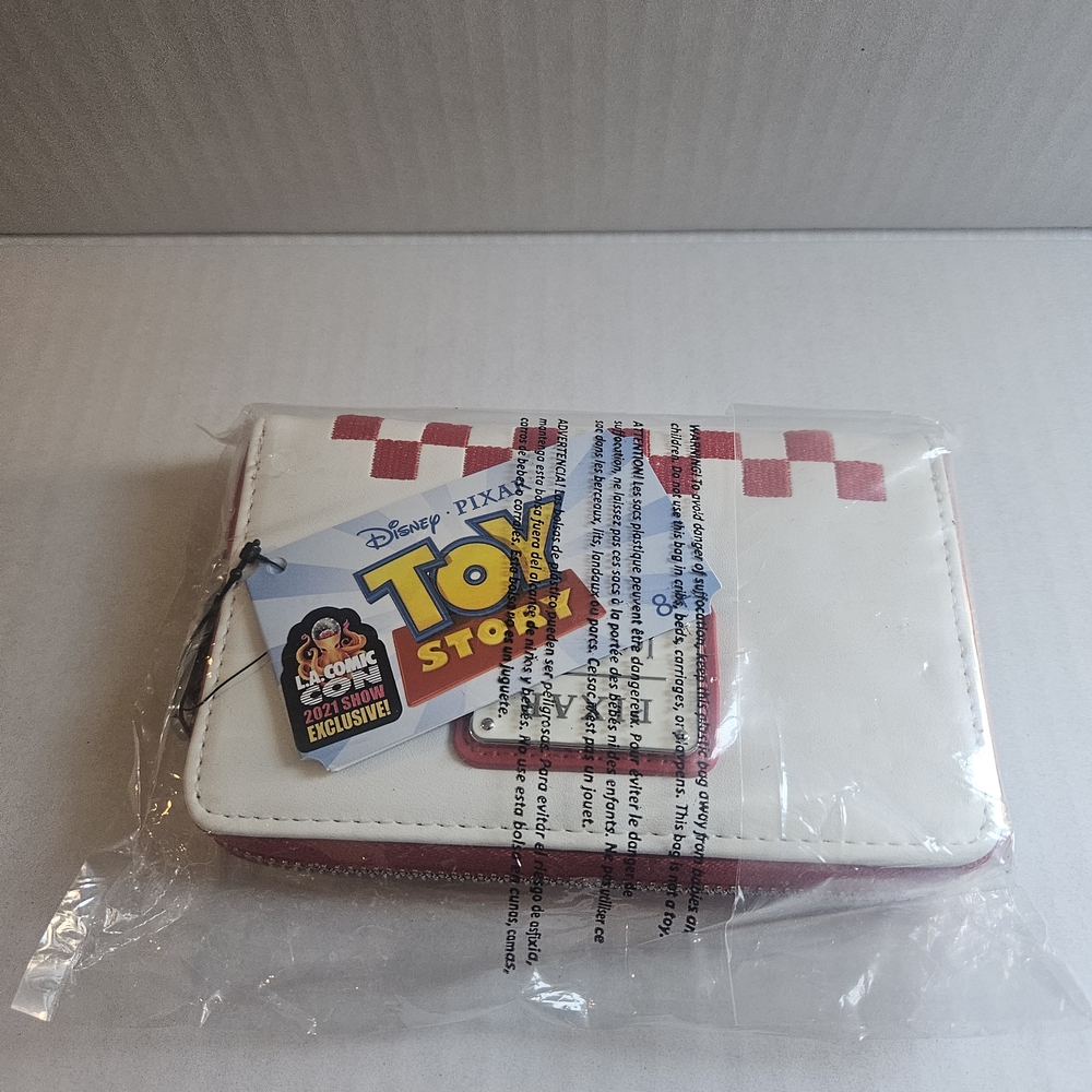 White and Red Kids Wallet